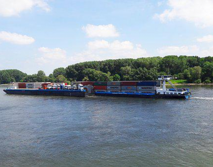  Dunaalmáson kikötői joggal 25.5 ha GIP fejlesztési terület eladó – 16 €/m2